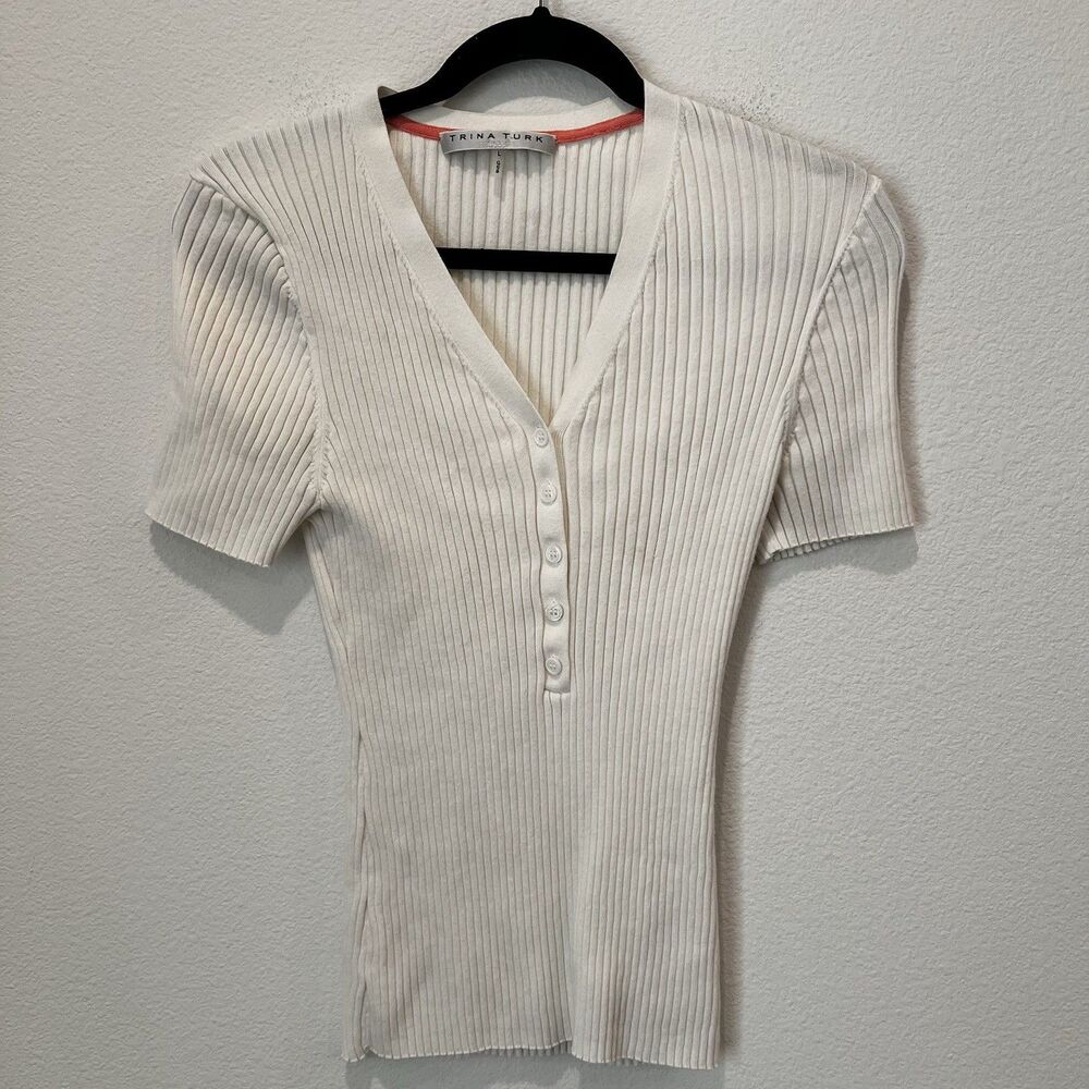 Trina Turk Ribbed Short Sleeve Ivory Top Blouse Sz L Preppy Minimalist Y2K